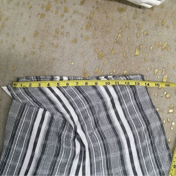 L Space Revolve Striped Wide Leg Cropped Tie Waist Lana Pant Cover Up Gray SP - Picture 12 of 14